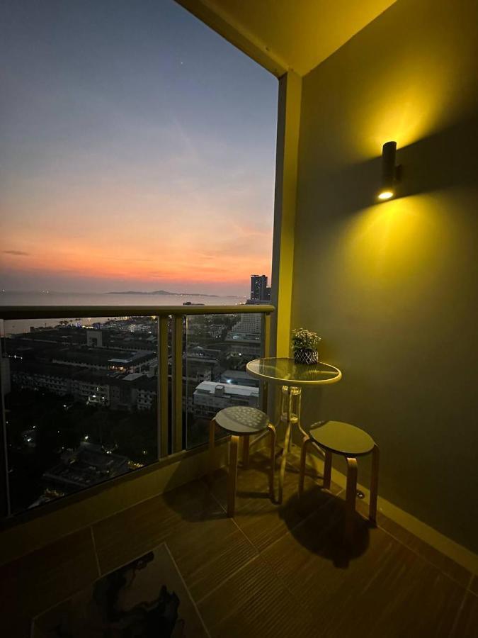 Appartement The Riviera Jomtien Studio Sea View High Floor Extérieur photo